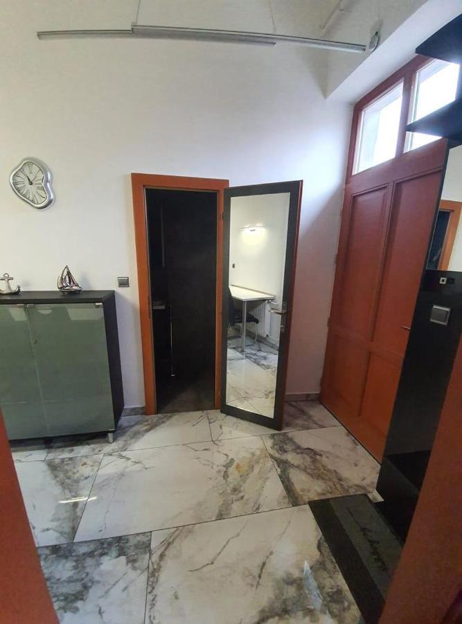 Monar City Center Apartment Free Parking Kosice Luaran gambar