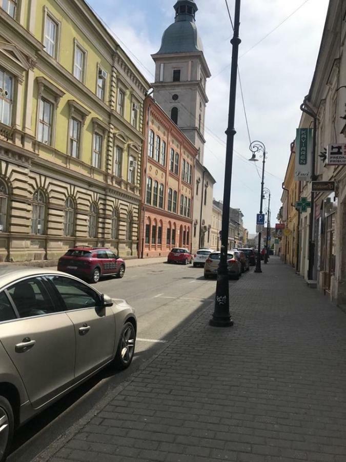 Monar City Center Apartment Free Parking Kosice Luaran gambar