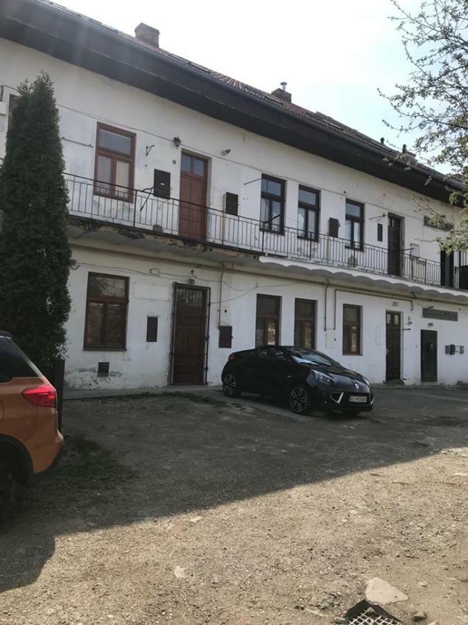 Monar City Center Apartment Free Parking Kosice Luaran gambar