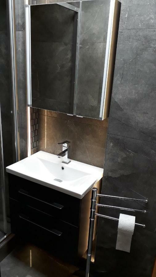 Monar City Center Apartment Free Parking Kosice Luaran gambar